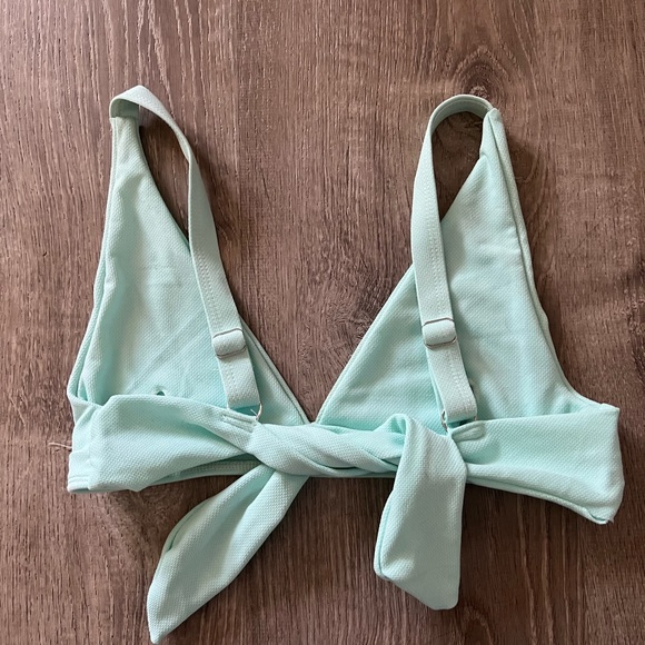 Baby Blue Bikini - Picture 3 of 4